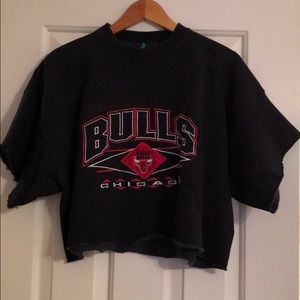 NWT urban outfitters vintage Chicago bulls top